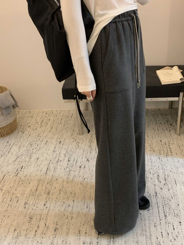 Ženske široke hlače, visokim strukom, ravni kroj, debeli materijal, smjesa viskoze i poliestera, džepovi, casual stil