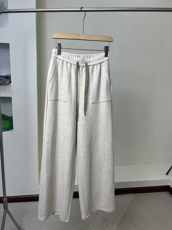 Ženske široke hlače, visokim strukom, ravni kroj, debeli materijal, smjesa viskoze i poliestera, džepovi, casual stil