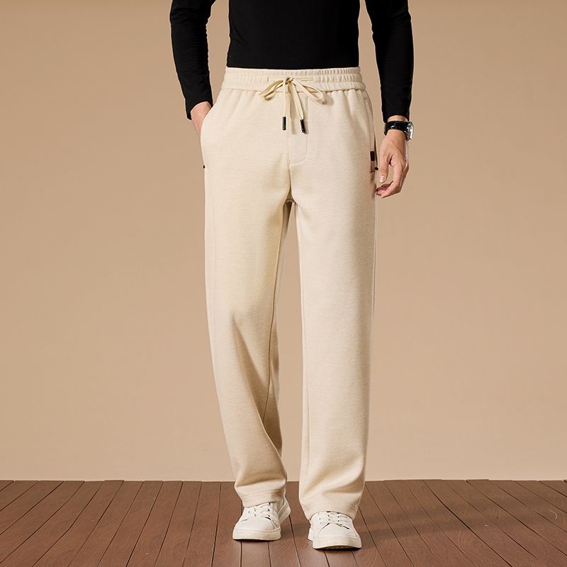 Üzleti-kényelmes nadrág, lazább szabás, középmagas derék, övvel, cipzáras zárás, vastag téli anyag