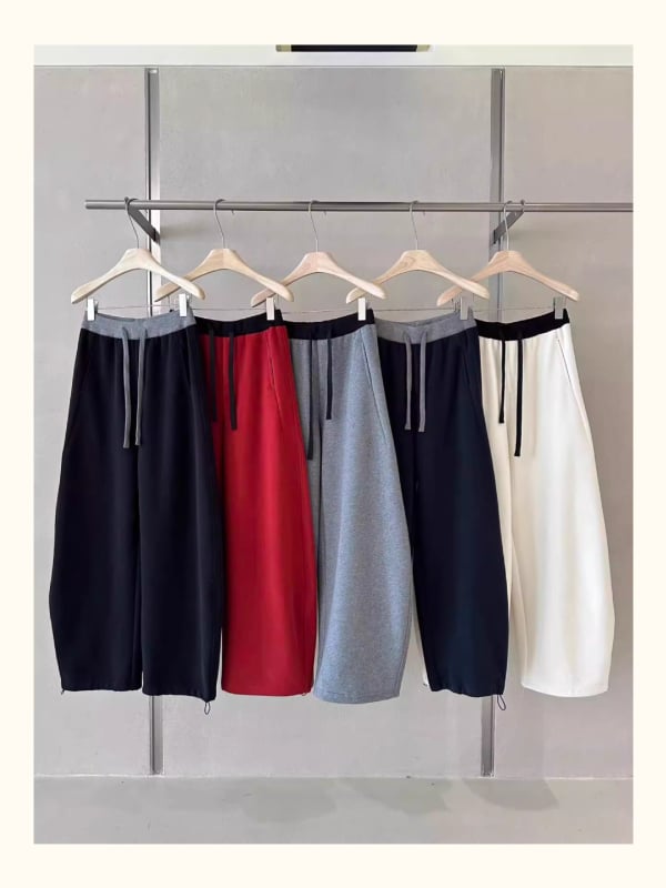 Mindennapi nadrágok, széles szárú sablás vonal, magas derék, pamut-poliészter keverék, mikro-elasztikus