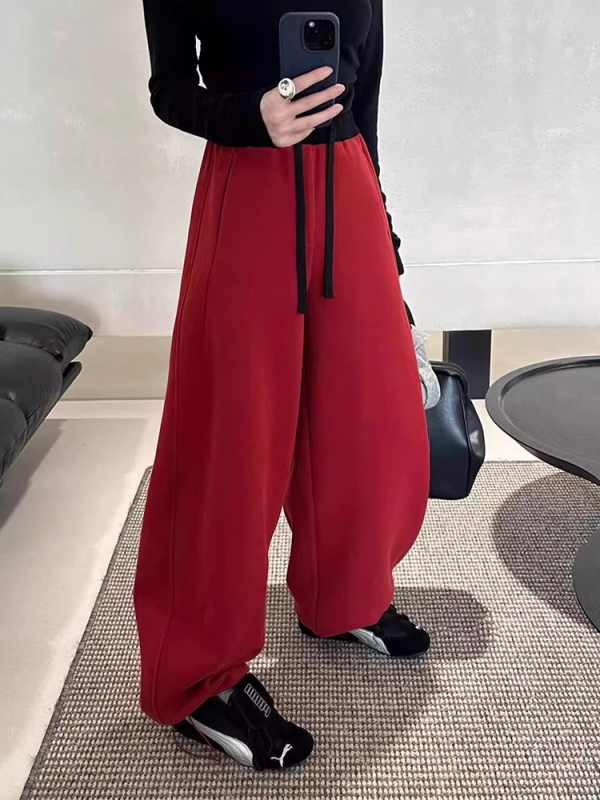 Mindennapi nadrágok, széles szárú sablás vonal, magas derék, pamut-poliészter keverék, mikro-elasztikus