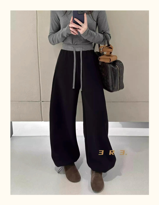 Mindennapi nadrágok, széles szárú sablás vonal, magas derék, pamut-poliészter keverék, mikro-elasztikus