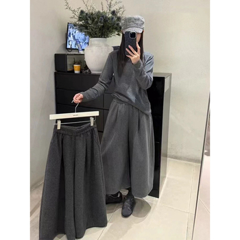 Női egyenes szabású gyapjú nadrág, magas derék, szűk szabás, 95%+ gyapjú tartalom, téli 2025, városi stílus