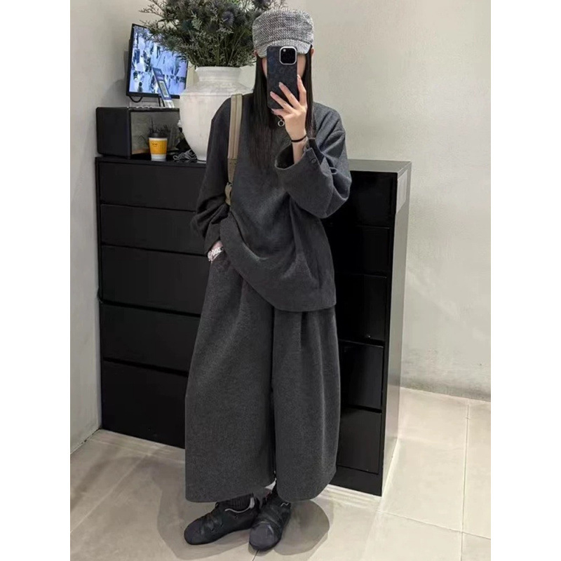 Női egyenes szabású gyapjú nadrág, magas derék, szűk szabás, 95%+ gyapjú tartalom, téli 2025, városi stílus