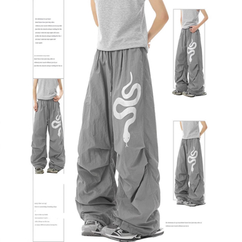 Női tréner nadrág kígyó motívummal, street hipster cargo stílus, lazább szabású, széles lábszárú, középmagas derekú, poliészter-keverék