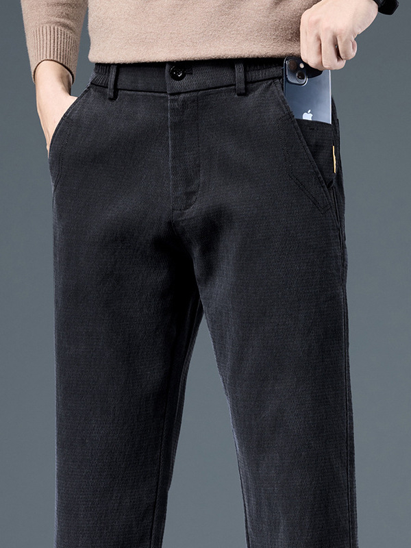 Férfi üzleti casual, egyenes szabású nadrág, lyocell-keverék anyagú fleece bélésével (67% lyocell, 31% poliészter, 2% spandex), középmagas Derék, mikro-elasztikusság, elől cipzárral záródó