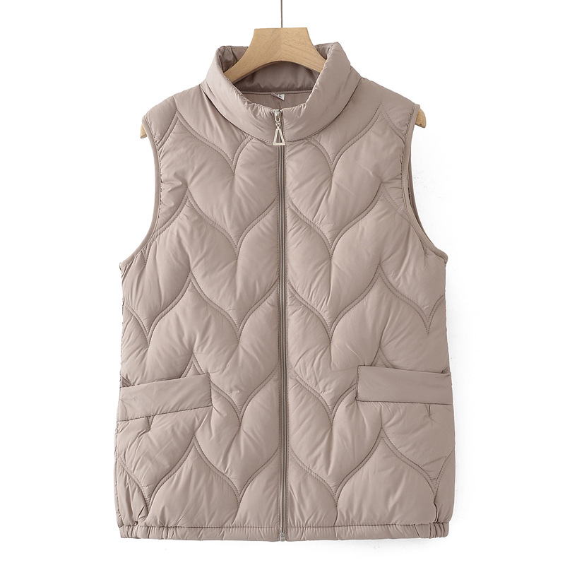 Zimska vesta za starije žene, punjenje od perje-bavla, materijal poliester (>95%), duljina 50–65 cm, bez ovratnika, bez glačanja