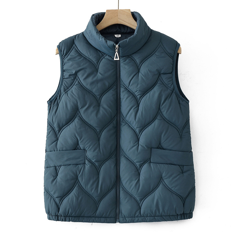 Zimska vesta za starije žene, punjenje od perje-bavla, materijal poliester (>95%), duljina 50–65 cm, bez ovratnika, bez glačanja