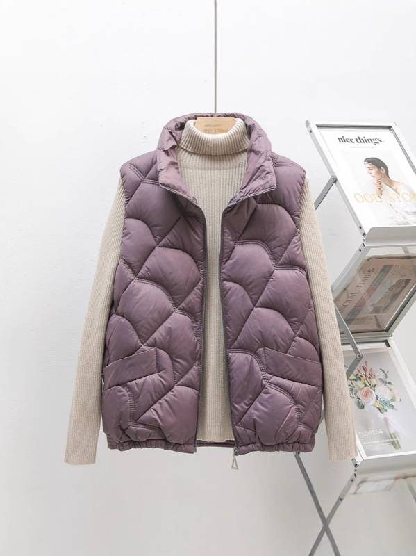 Vesta damă cu guler înălțat, fermoar frontal, pentru toamnă–iarnă, stil casual elegant, umplutură din bumbac, țesătură poliester