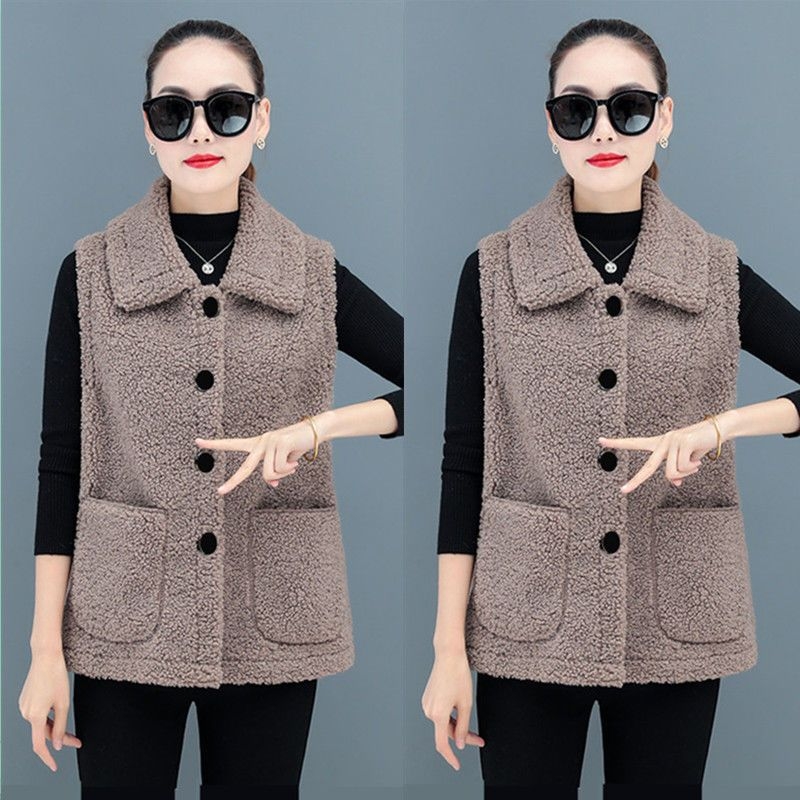 Vesta damă (Ultra-Short, decolteu în V, croială în linie A, lână de miel tricotată)