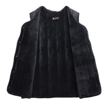 Vesta bărbați cu căptușeală fleece, material principal poliester, căptuție din nylon, guler rotund, închidere cu nasturi, buzunare cu fermoar, model de iarnă