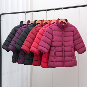 Dámska vesta s golierom typu lapel, jesenná 2025, polyesterová tkanina, obsah polyesteru 95% a viac, retro štýl