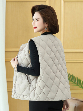 Vesta-jachetă din poliester pentru femei de vârstă mijlocie și în vârstă, guler rotund, stil casual, lungime normală 50–65 cm