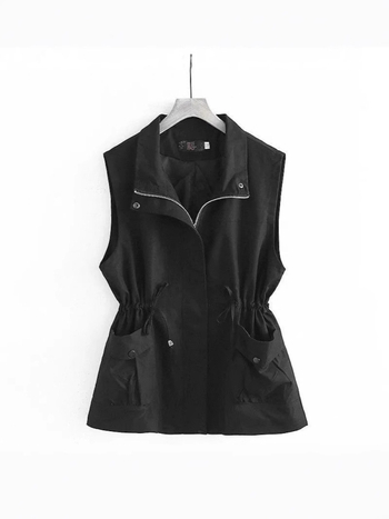 Női szabályos városi mellény magas derekú, elöl cipzárral, hossz 50–65 cm, anyagtartalom 70–80%