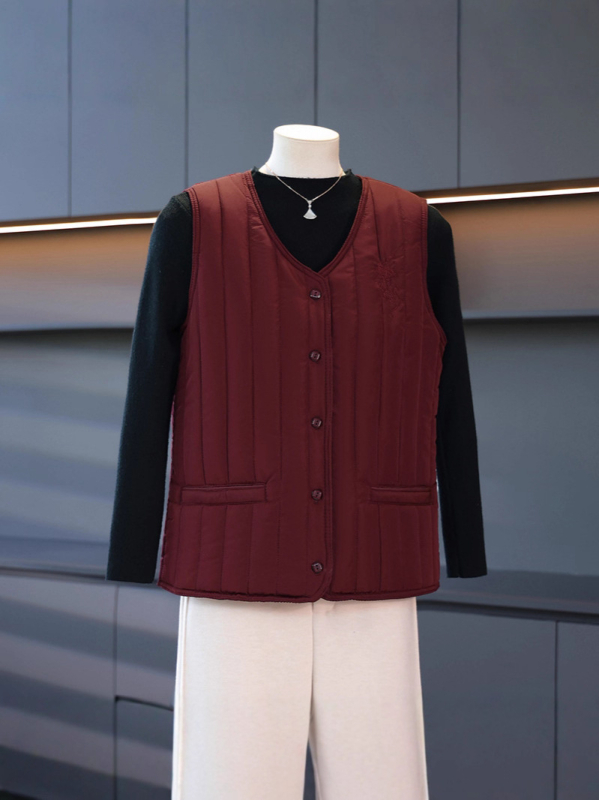 Γυναικείο γιλέκο χωρίς μανίκια σε αστικό στυλ, V-λαιμό, γεωμετρικό μοτίβο, ύφασμα πολυεστέρα με γέμισμα πολυεστέρα-βαμβάκι, φθινόπωρο 2025