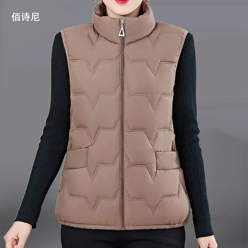 Ženski vest s Half-Turtleneck ovratnikom, poliester tkanina, regularna duljina 50-65 cm, prednji zatvarač, Zimska kolekcija 2023