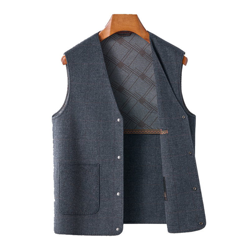 Férfi gyapjú mellény – kardigán stílus, karcsú szabás, V-nyak, egysoros zárás, patch zsebek, őszi kollekció