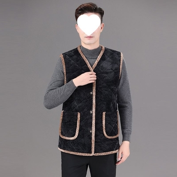 Férfi téli mellény fleece bélésével, fokozott meleg, kapucniával, V-nyak, karcsú fazon