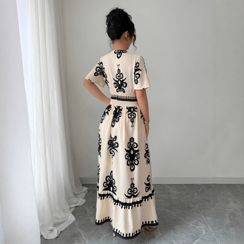 Rochie lungă în A-line, din tricot, cu imprimeu, decolteu în V