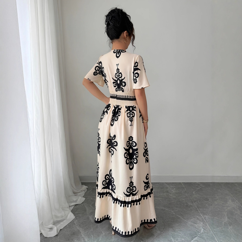 Rochie lungă în A-line, din tricot, cu imprimeu, decolteu în V