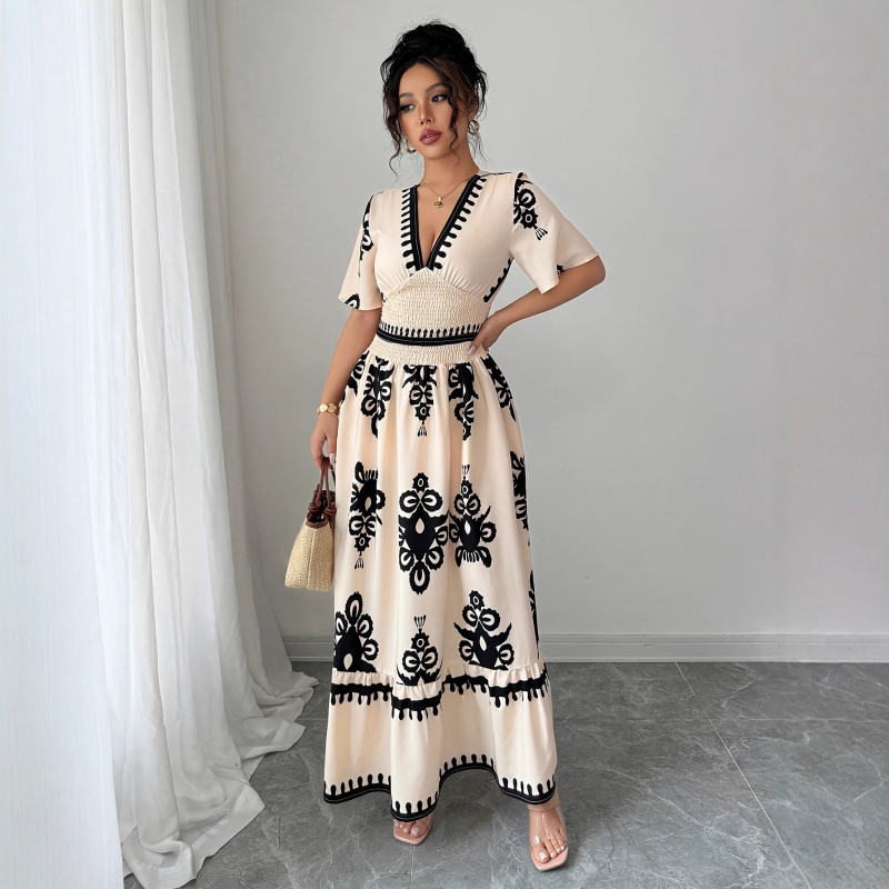 Rochie lungă în A-line, din tricot, cu imprimeu, decolteu în V