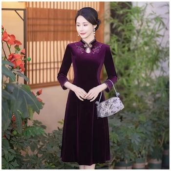 Rochie în stil cheongsam, poliester, midi în linie A, guler stand, mâneci 3/4