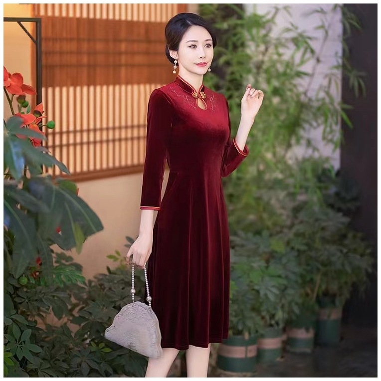 Rochie în stil cheongsam, poliester, midi în linie A, guler stand, mâneci 3/4