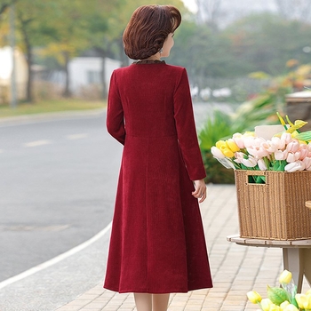 Rochie pentru femei de vârstă mijlocie, fustă de lungime medie, mâneci 3/4, guler polo, poliester