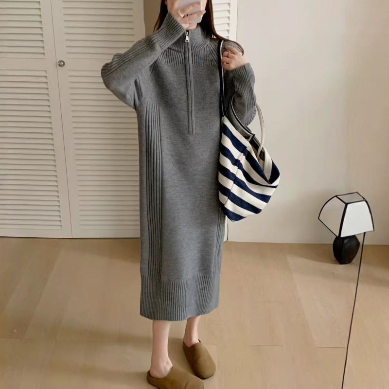Rochie tricotată cu fermoar parțial, guler înalt, mâneci lungi, lungă, material tricotat