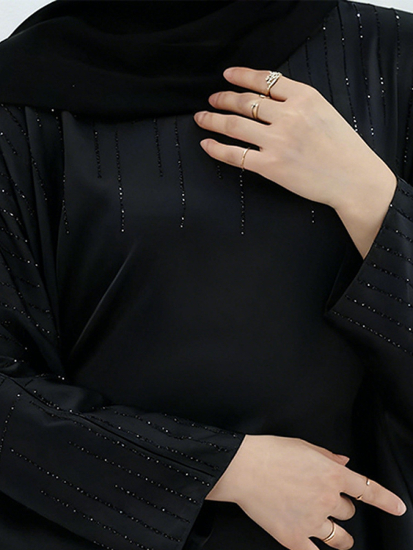 rochie abaya cu paiete, mâneci în formă de aripă, croială A-line lejeră, guler rotund
