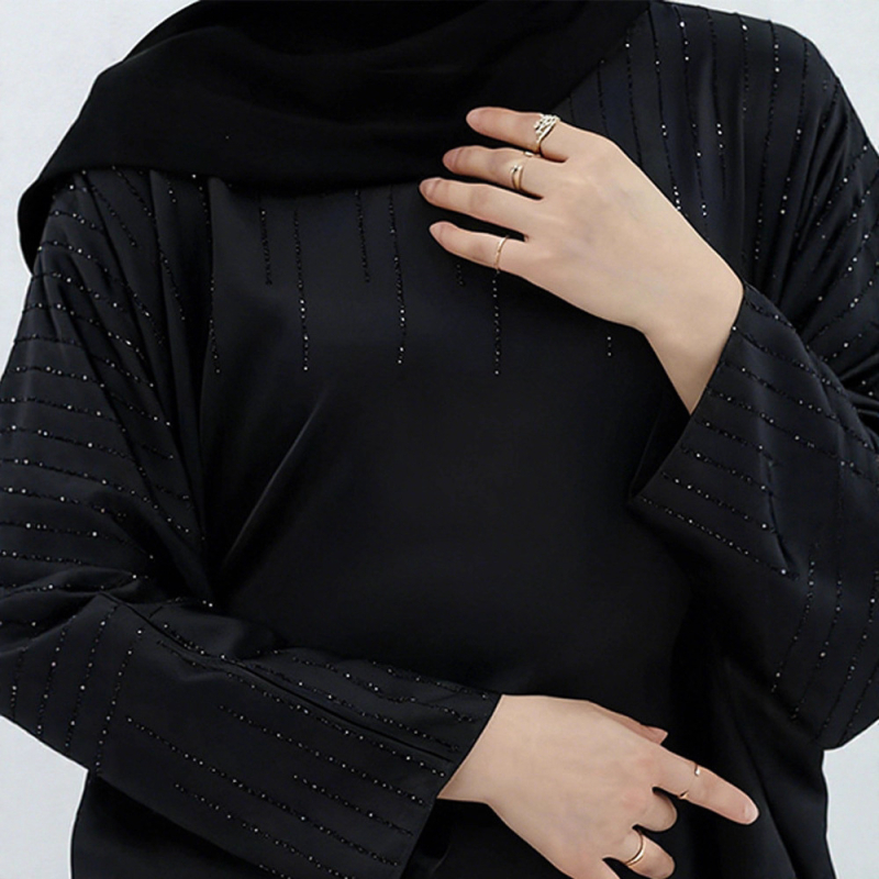 rochie abaya cu paiete, mâneci în formă de aripă, croială A-line lejeră, guler rotund