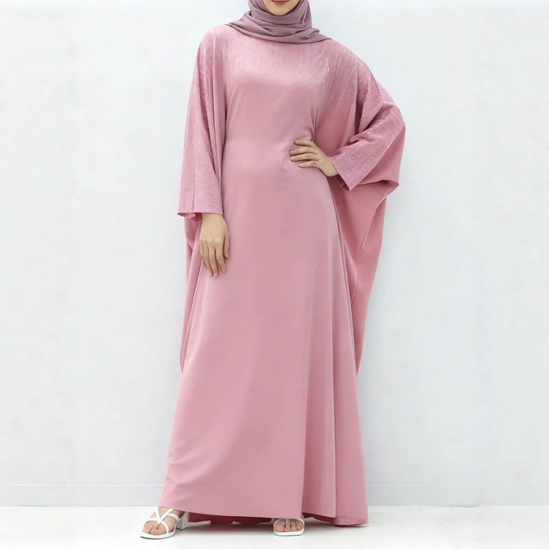 rochie abaya cu paiete, mâneci în formă de aripă, croială A-line lejeră, guler rotund