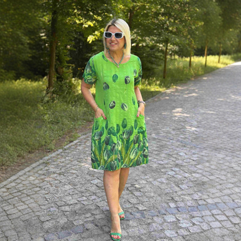 Haljina s floralnim uzorkom, pulover stil, poliester s elastanom (do 30%), kružni izrez, kratki rukavi