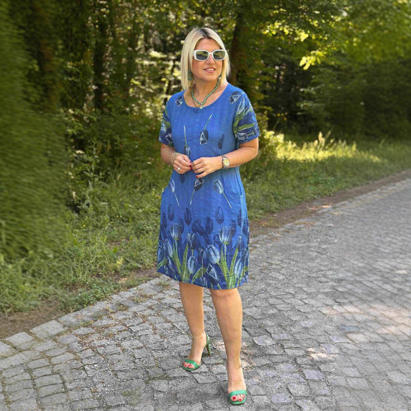 Haljina s floralnim uzorkom, pulover stil, poliester s elastanom (do 30%), kružni izrez, kratki rukavi