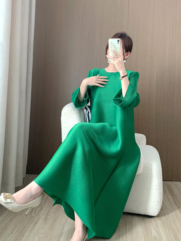 Duga plisirana haljina s A-linijom, poliester, jednobojna, okrugli izrez, dugi šire rukave