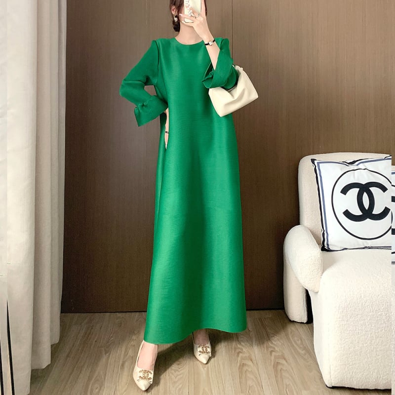 Duga plisirana haljina s A-linijom, poliester, jednobojna, okrugli izrez, dugi šire rukave