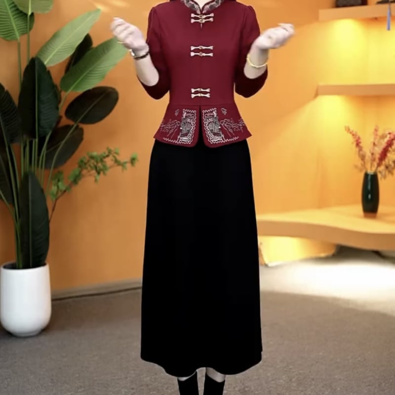 Rochie brodată, stil elegant, aspect de două piese fals, primăvara 2025, lungime midi