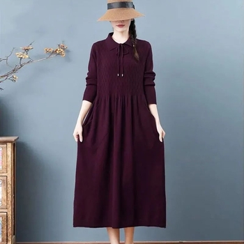 A-linijska pletena haljina s dugim rukavima, srednja duljina, viskoza–poliester–spandeks smjesa