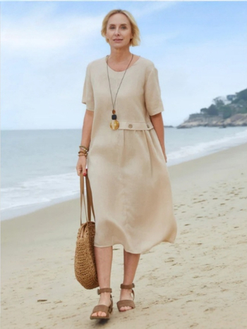 Haljina od pamuka i lana, srednje duljine, patchwork dizajn, okrugli vrat, kratki rukavi