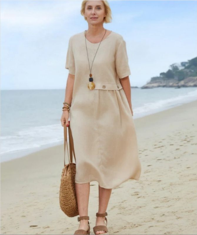 Haljina od pamuka i lana, srednje duljine, patchwork dizajn, okrugli vrat, kratki rukavi