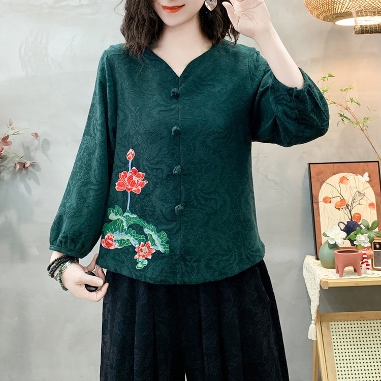 Пролет 2025 дамска блуза от памук и лен, свободна кройка, V-образно деколте, ръкав 3/4, дишаща с бродерия, етно стил и литературно ретро, дължина 50–65 cm, основен материал: памук (≤30%)