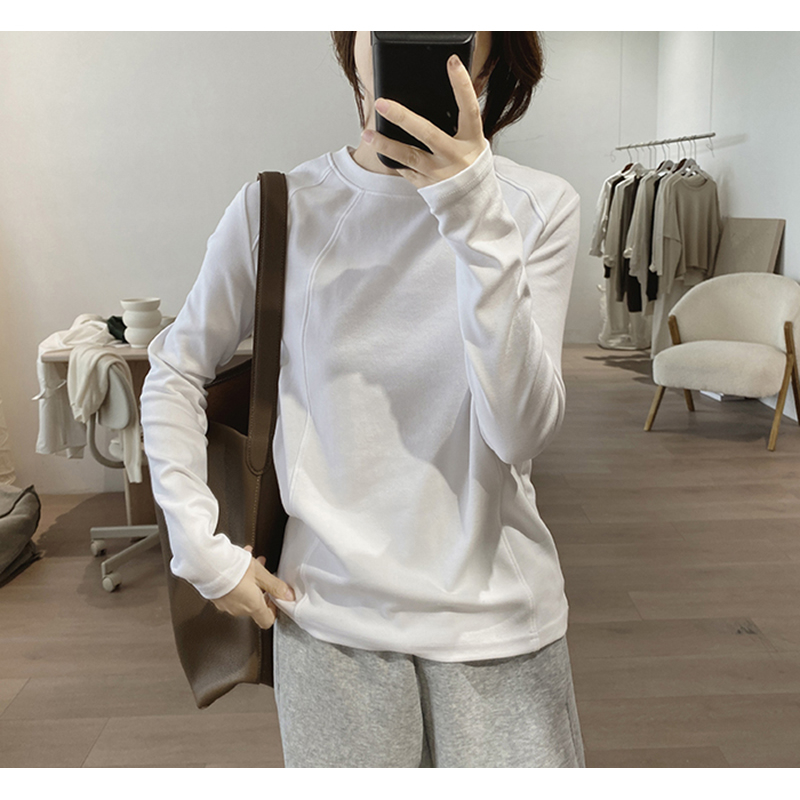 Ženski T-shirt s dugim rukavima, oversize kroj, vezenje, viskozno vlakno