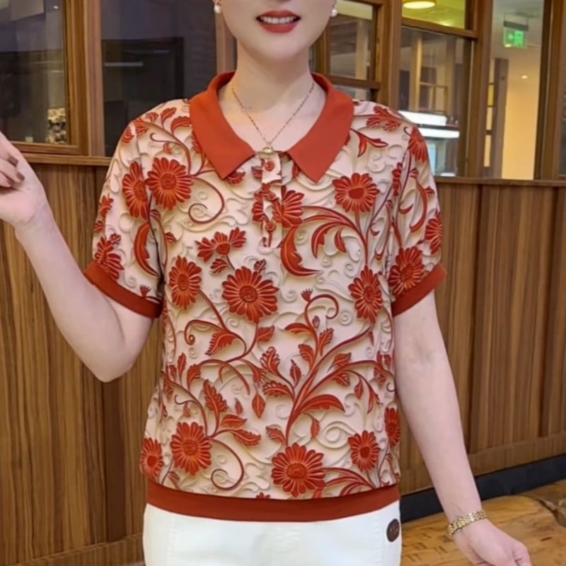 Топ с поло яка, къс ръкав, полиестер 70–80%, принцес стил