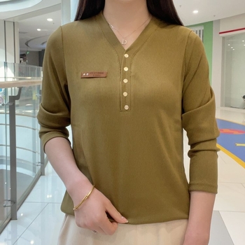 Дамска тениска с дълги ръкави и V‑образно деколте, полиестер 70–80%, 3D ефект, стандартна дължина 50–65 cm