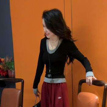 Γυναικεία μπλούζα με κουκούλα και μακριά μανίκια — οπτική ψευδαίσθηση δύο μερών, 90–95% βαμβάκι, στρογγυλή λαιμόκοψη, καθημερινό στυλ