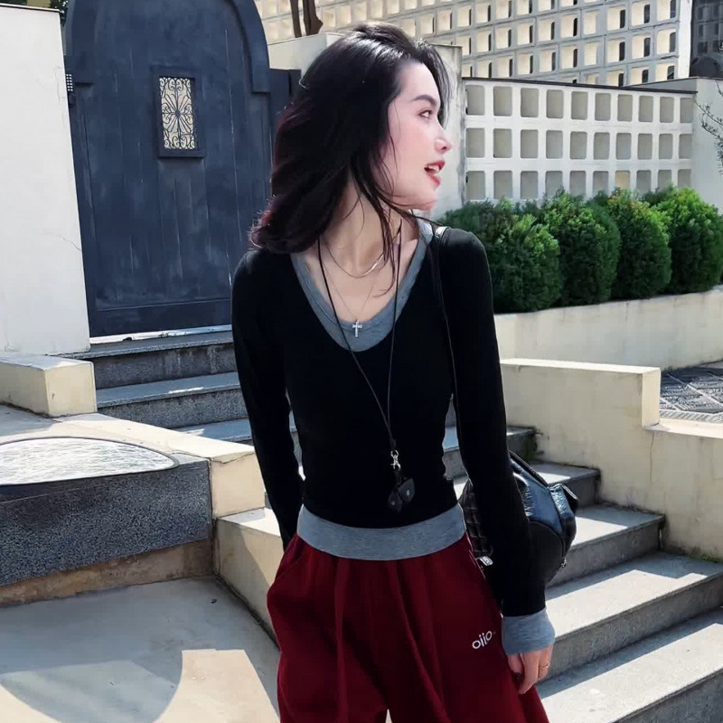 Γυναικεία μπλούζα με κουκούλα και μακριά μανίκια — οπτική ψευδαίσθηση δύο μερών, 90–95% βαμβάκι, στρογγυλή λαιμόκοψη, καθημερινό στυλ