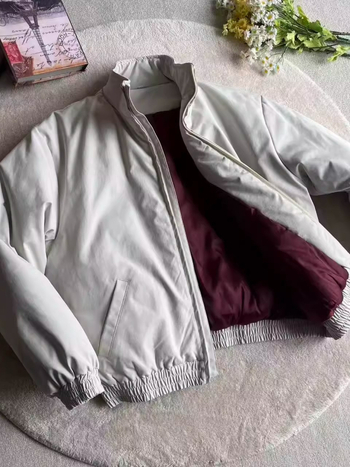 Kokvilnas pildīta jaka ar stāvošu apkakli, īsa, ziemas apģērbs, universālais stils, poliestera pildījums, rāvējslēdzējs, sānu kabatas