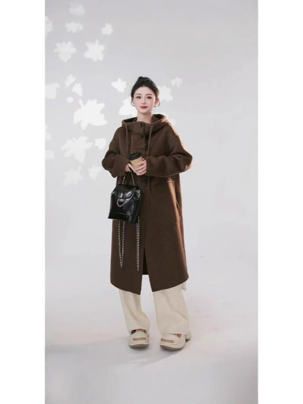 Palton din lână cu glugă, nasturi duffle, 95% lână, lungime medie