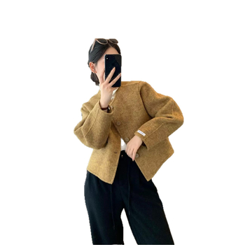 Női rövid poliészter kabát kerek nyakkal, normál szabás