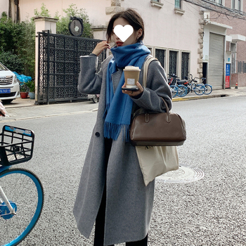 Αναστρέψιμο γυναικείο παλτό από κασμίρι-βάμβακα, μήκος μέχρι γόνατο, φαρδιά γραμμή, 3D σχέδιο, μπροστινό κλείσιμο με τρία κουμπιά, Χειμώνας 2024